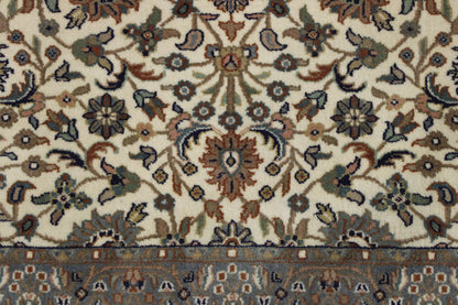 Traditional Fine Mashad rug border detail