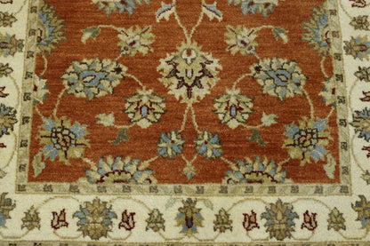 Oushak Agra Chobi rug border detail
