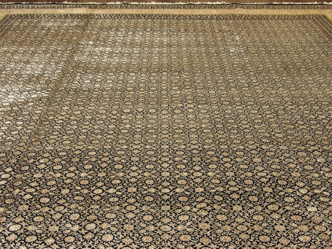 Back of Herati Mir hand-knotted rug