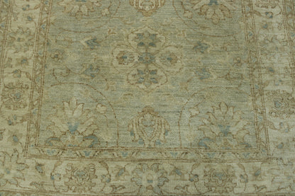 Oushak Chobi rug corner detail