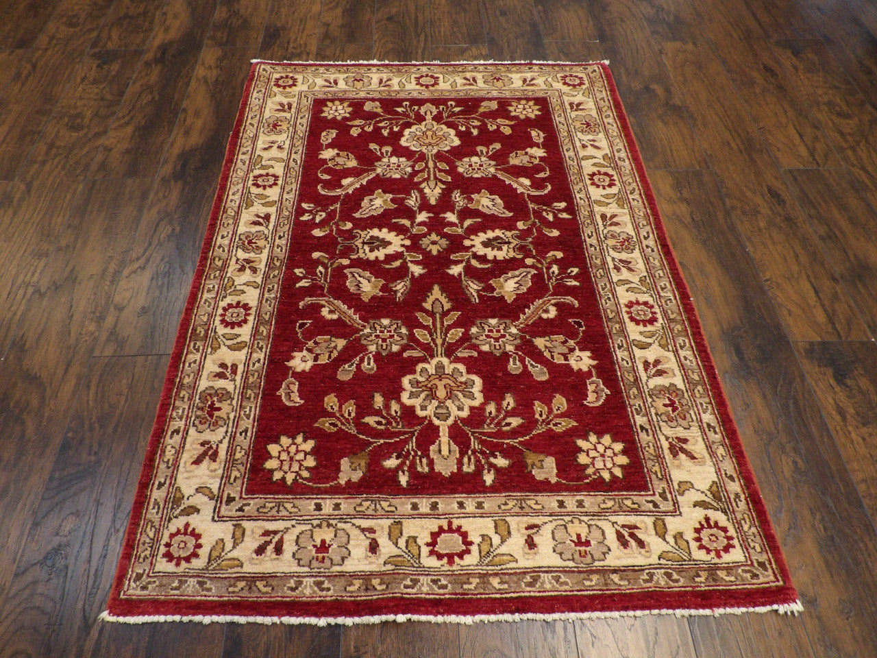 Close-up of wool pile, Gold & Red rug