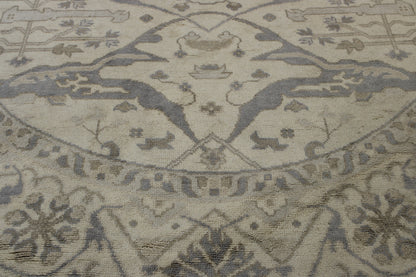 Oushak Indo Ziegler rug corner detail
