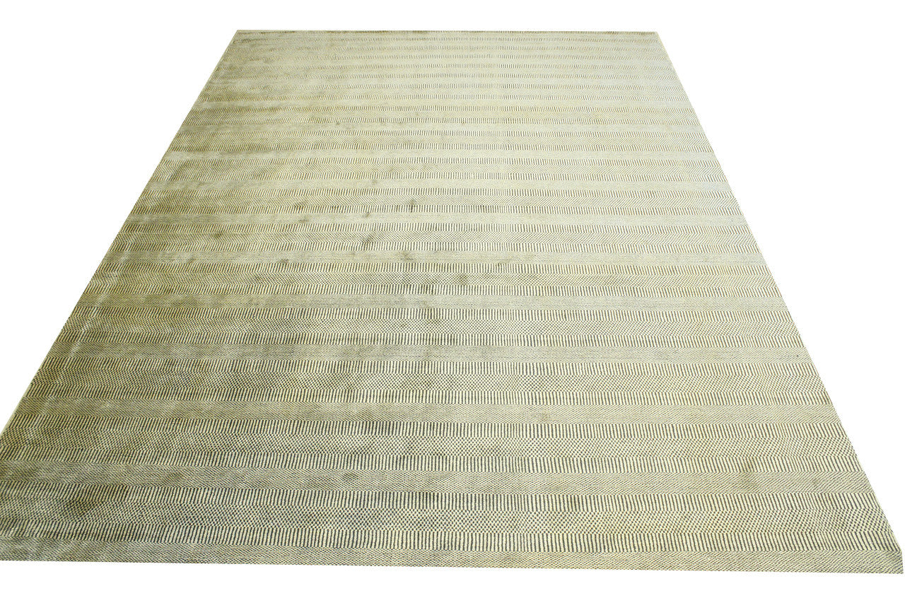 Modern Grass Design rug border detail
