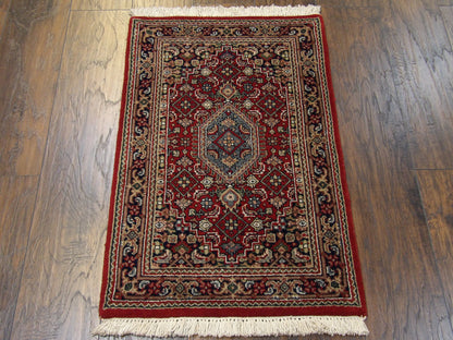 Fine Persian Bidjar rug corner detail