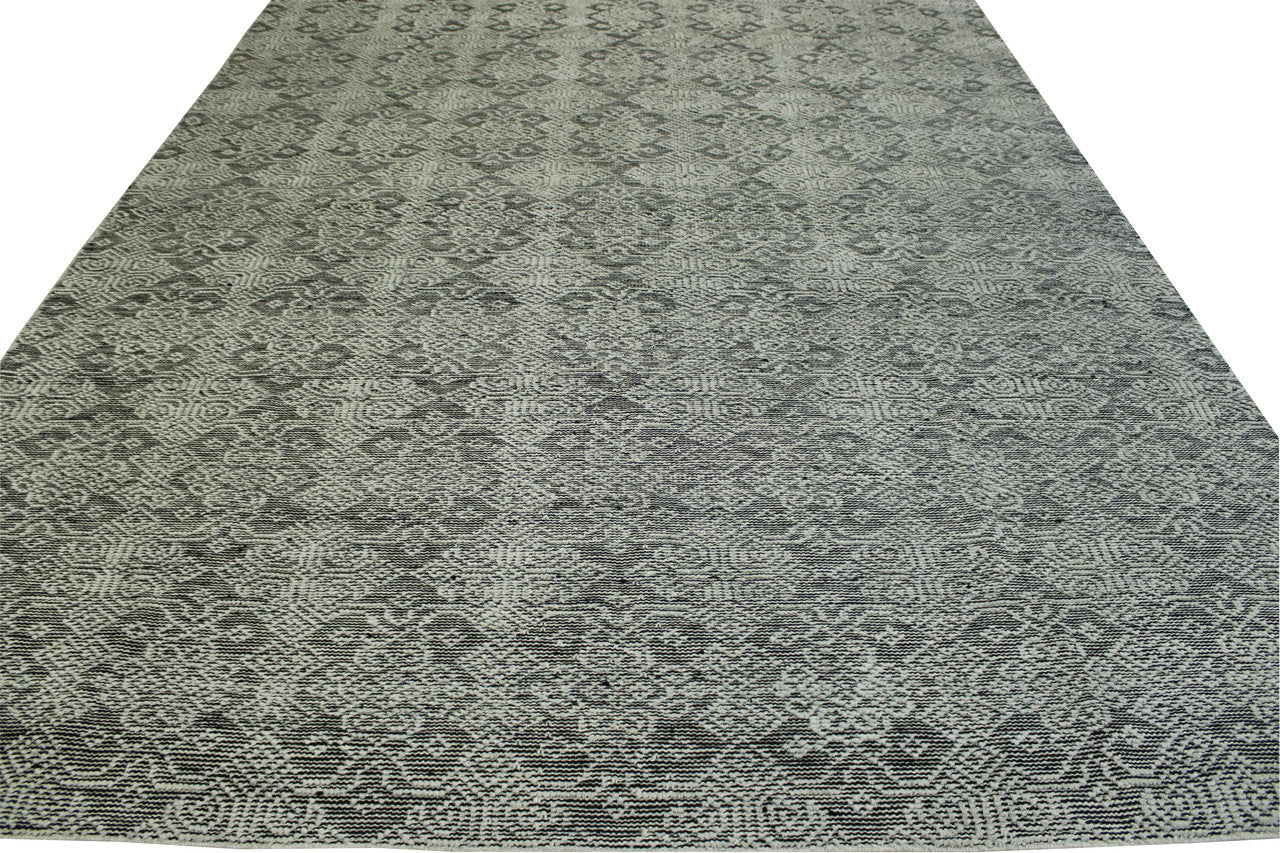 Full view of Transitional Flatweave Cutpile rug