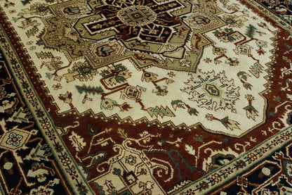 Tribal Heriz rug corner detail
