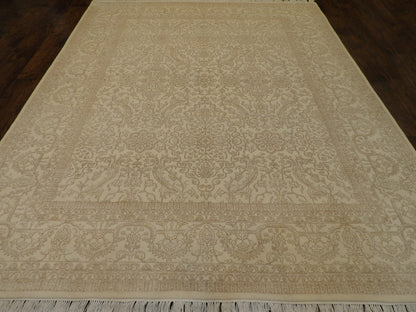 Fine Persian Farhan rug corner detail