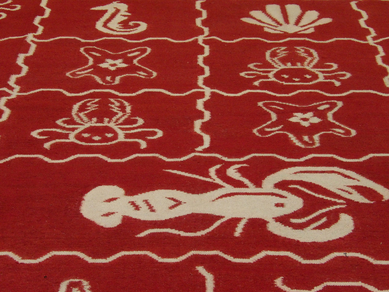 Back of Coastal Indoor/Outdoor Beach hand-knotted rug