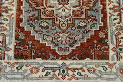 Tribal Indo Heriz rug border detail