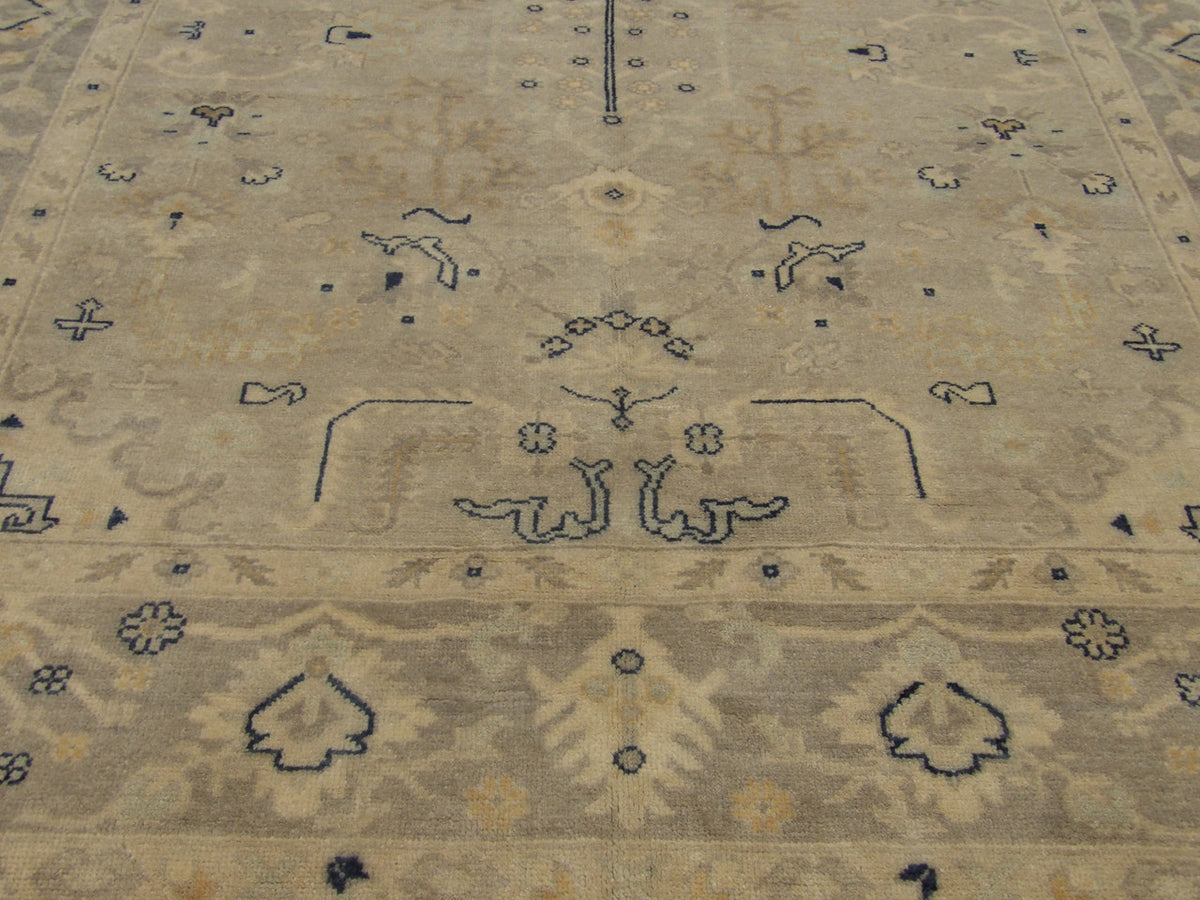 Turk Oushak Vegetable Dye Wash rug border detail