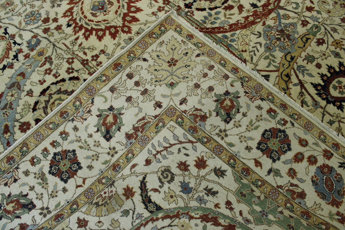 Traditional Fine Sherapi hand-knotted wool rug in Beige, full view