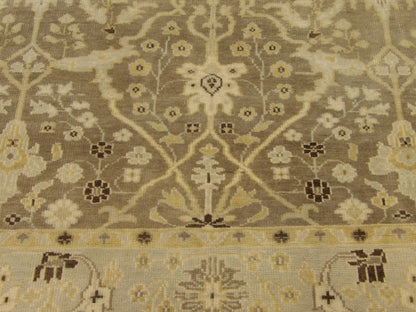 Oushak rug border detail