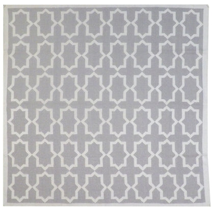 Coastal Flat Weave Indoor/Outdoor Durry Beachy hand-knotted wool rug in Gray & White, full view