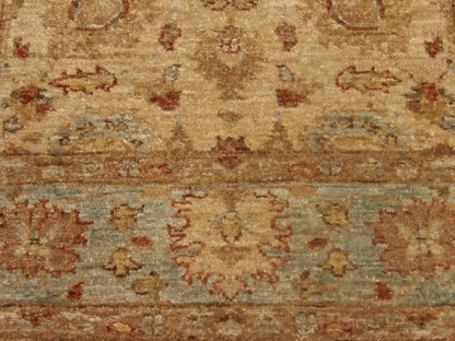 Oushak Chobi Wash rug border detail