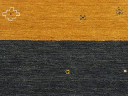 Modern Gabbeh rug border detail