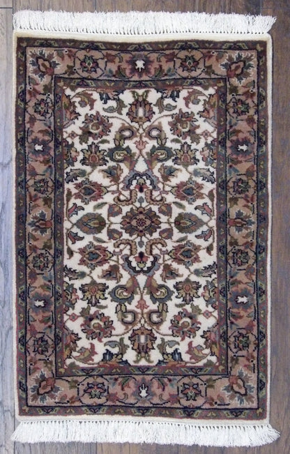 Fine Persian Bidjar hand-knotted wool rug in Beige & Pink, full view