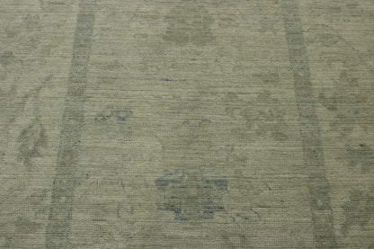 Oushak Chobi rug corner detail