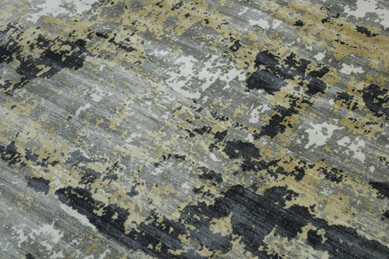 Close-up of silk pile, Blue & White rug