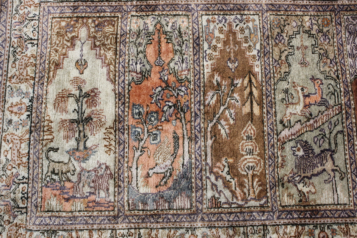 Full view of Traditional Baktiyar rug