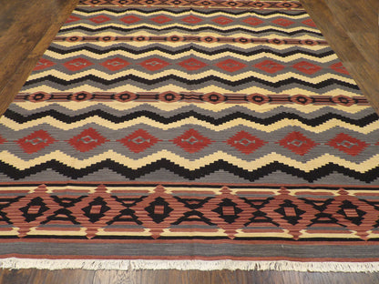 Coastal rug corner detail
