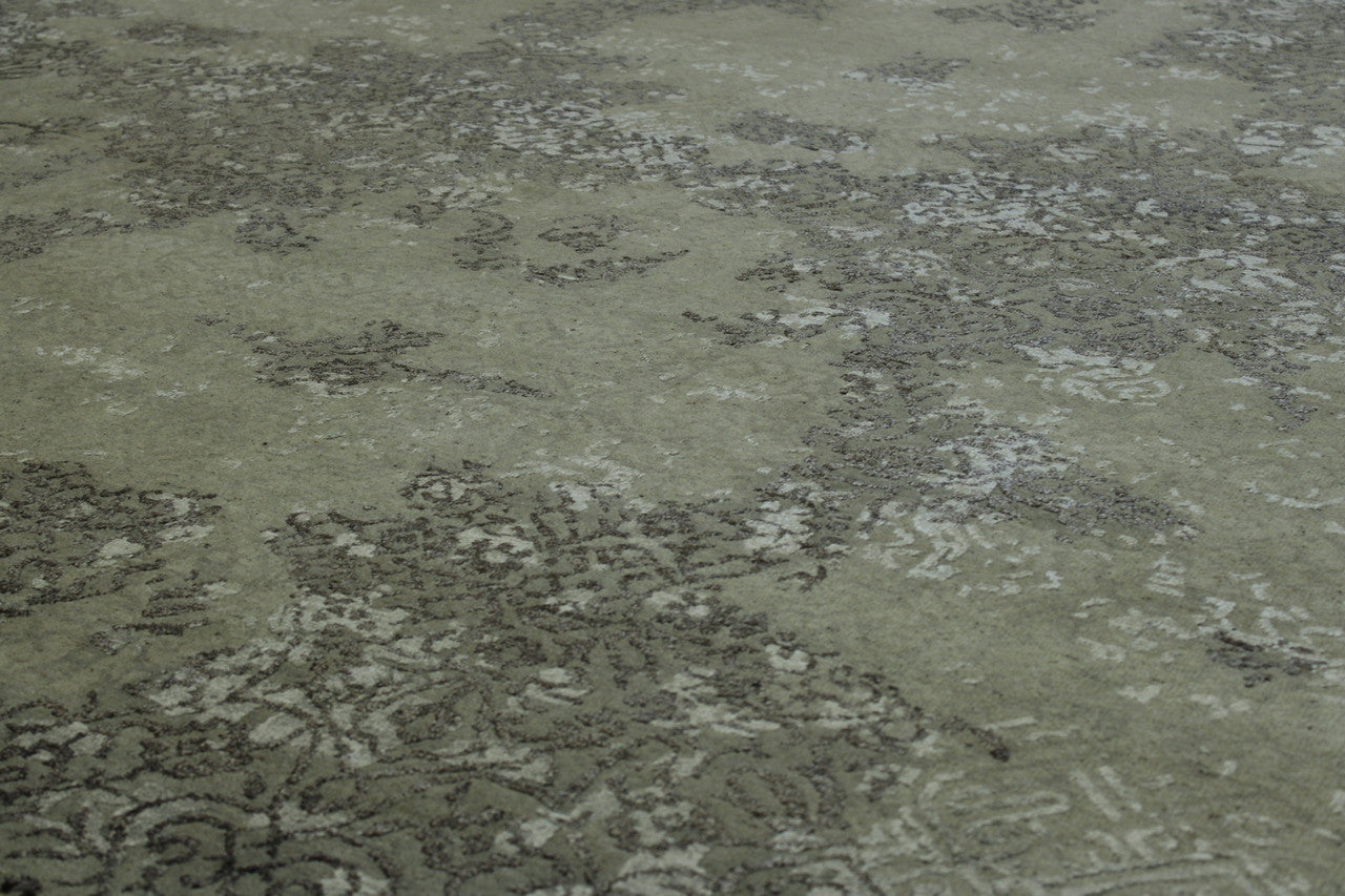 Close-up of wool-silk pile, Gray & Silver rug