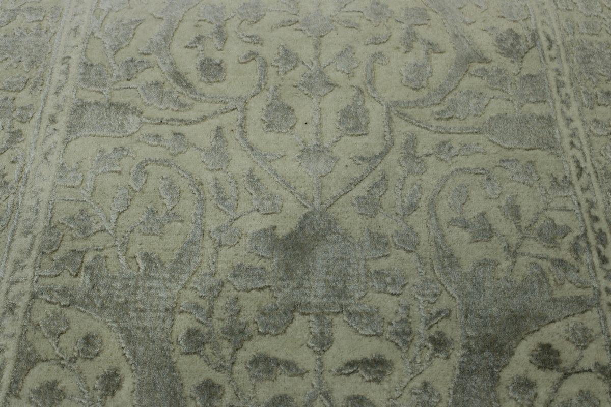 Full view of Traditional Haji Jalili rug