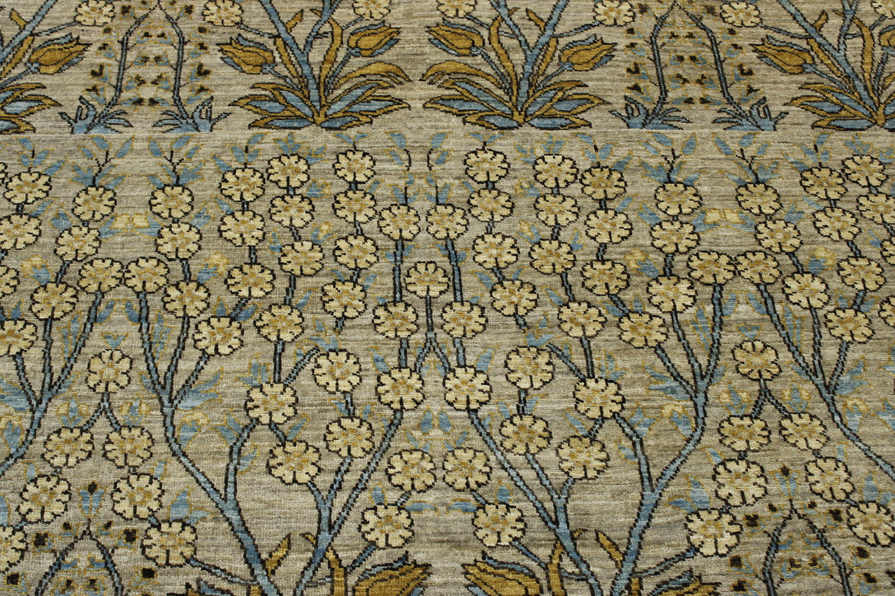 Full view of Oushak Chobi rug