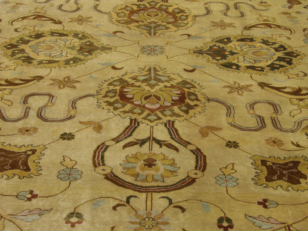 Close-up of wool pile, Gold & Green rug