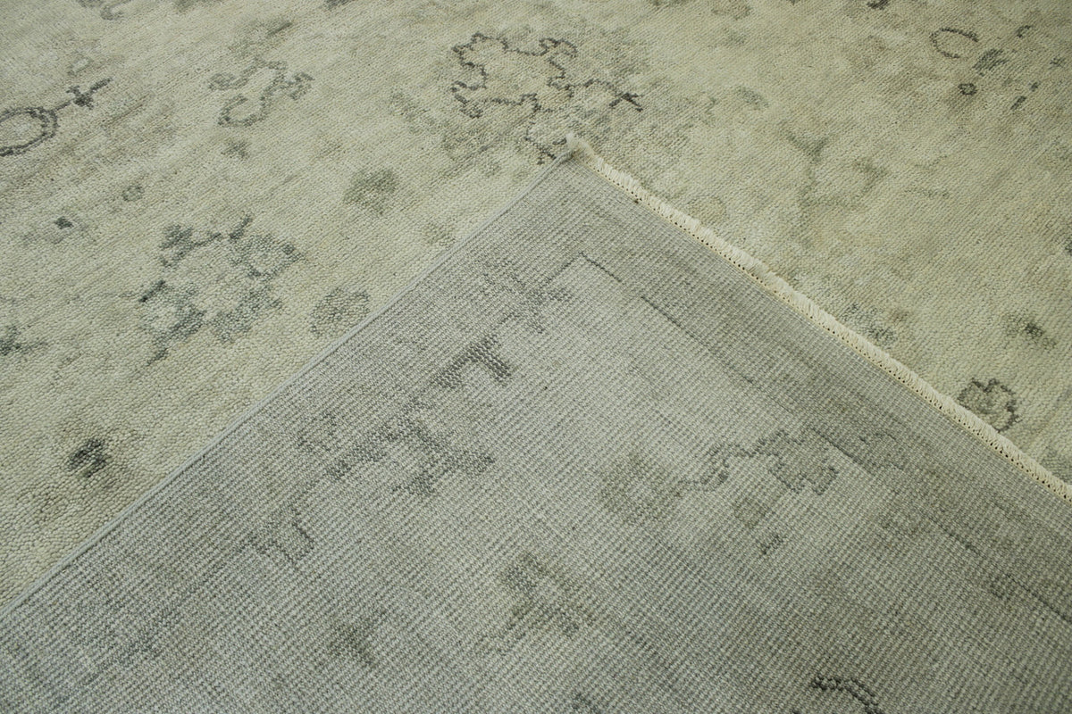 Oushak Ziegler pattern detail