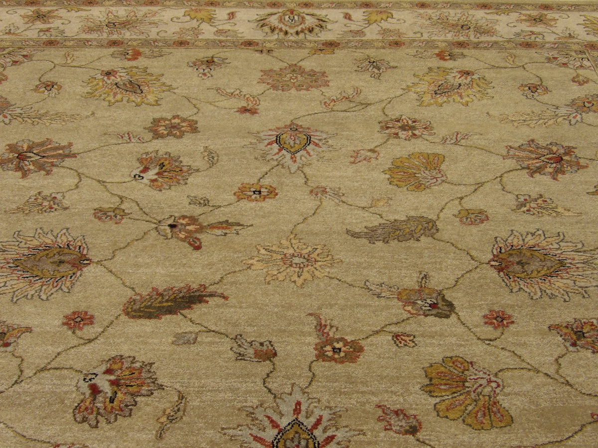 Chobie Oushak / Peshawar hand-knotted wool rug in Green, 7'10" x 9'9", SKU w933