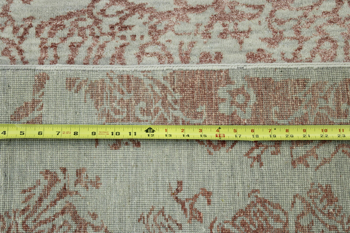 Close-up of wool pile, Gray & Pink rug