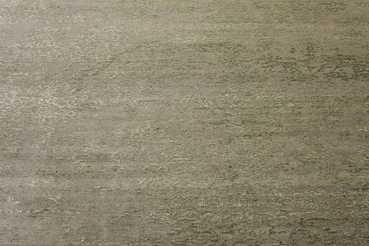 Transitional Abstract Broken Design rug border detail