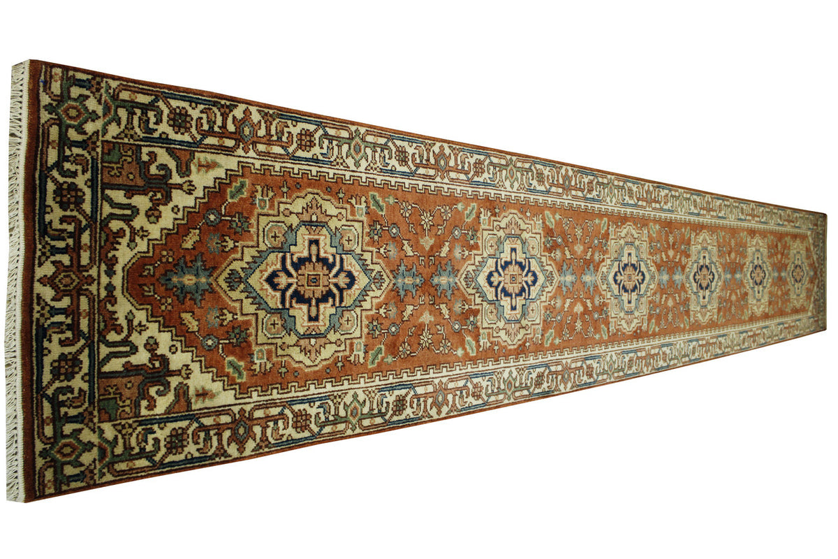Tribal Indo Heriz rug border detail