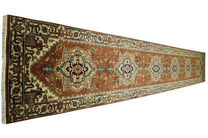 Tribal Indo Heriz rug border detail