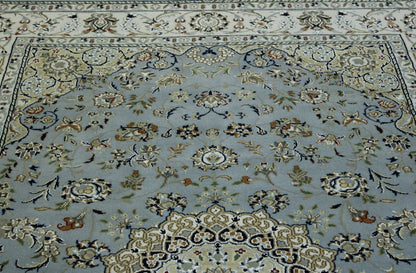 Traditional Fine Nain rug corner detail