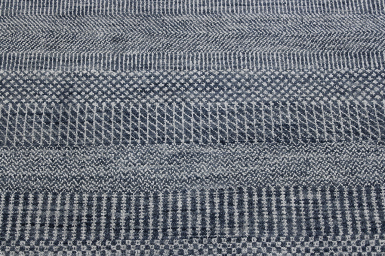 Modern Grass Design rug corner detail