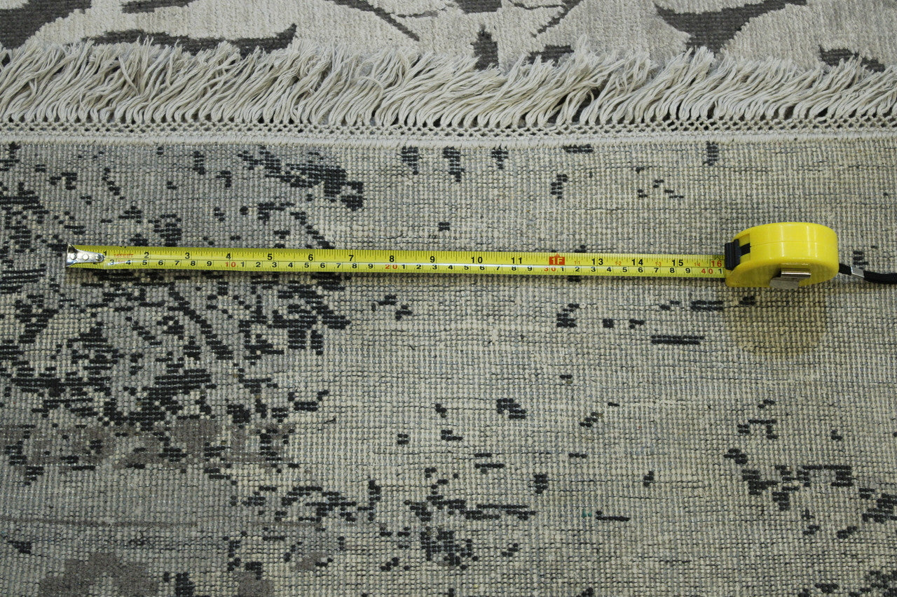 Transitional Broken Floral Design pattern detail