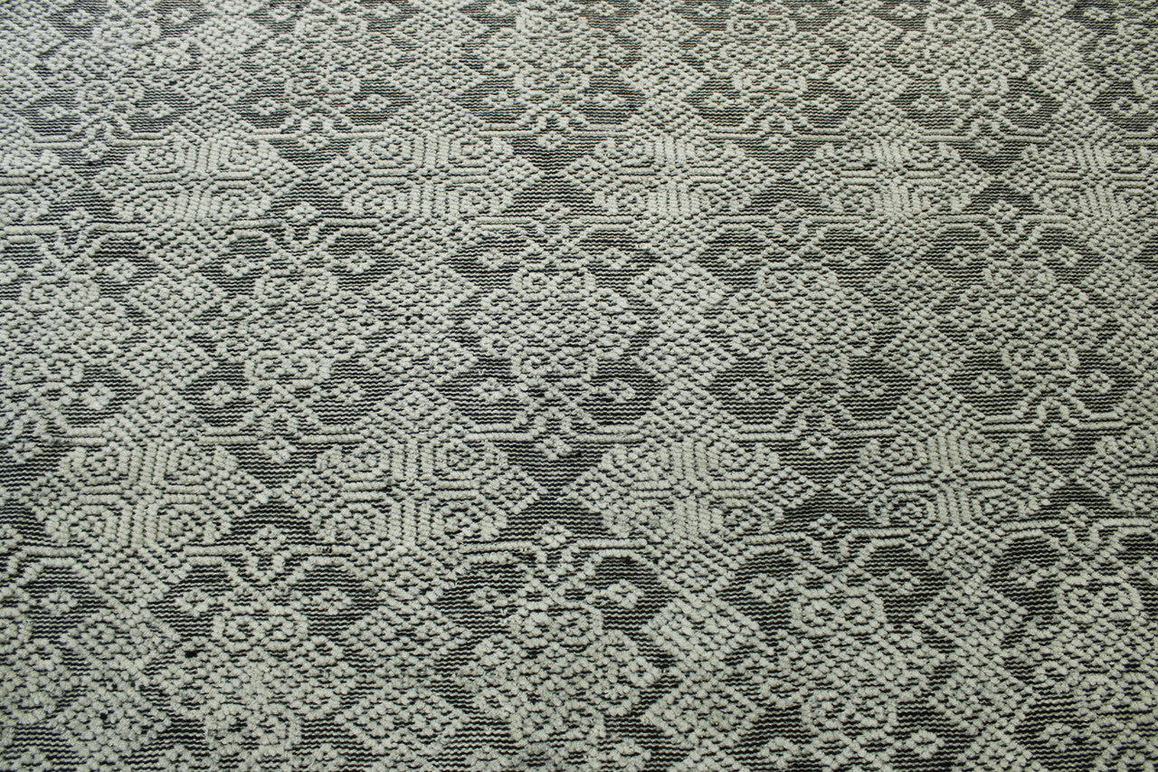 Transitional Flatweave Cutpile rug border detail