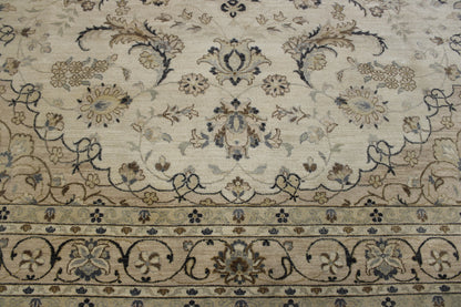 Back of Oushak Indo Agra Chobi hand-knotted rug