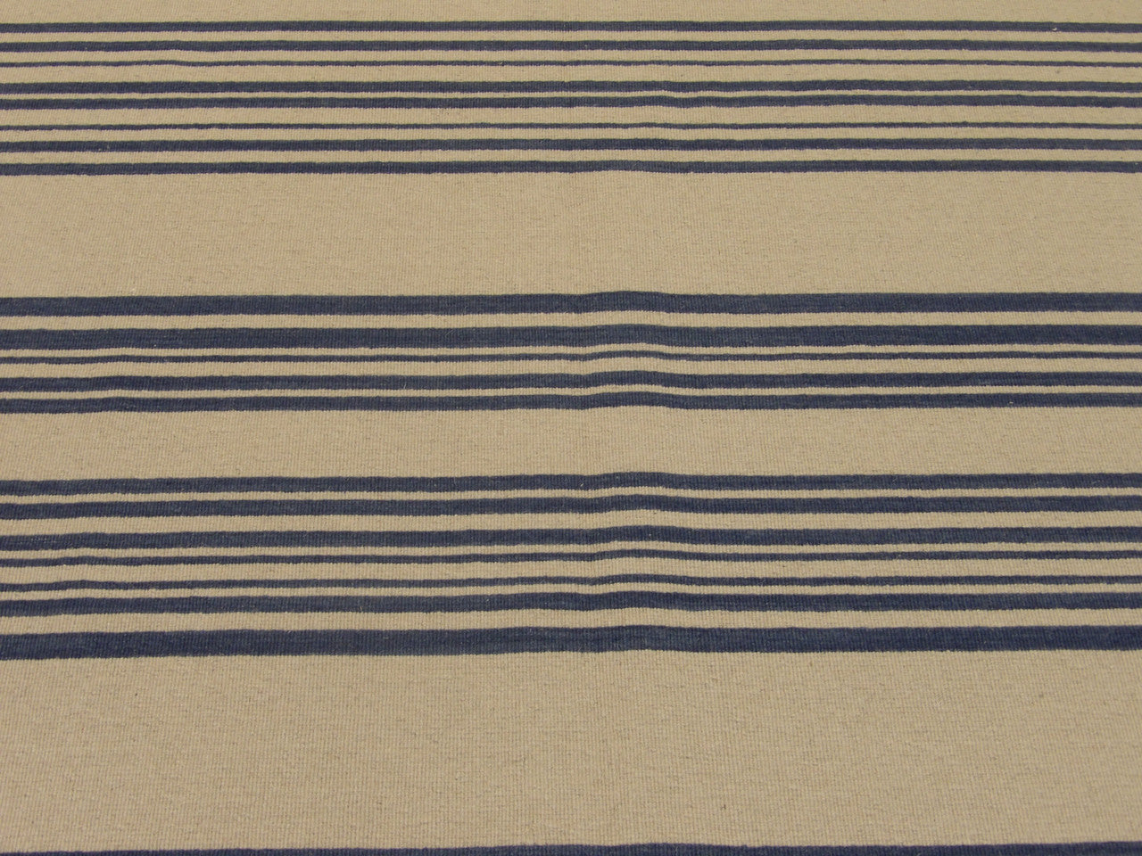 Back of Coastal Flat Weave Indoor/Outdoor Beach hand-knotted rug