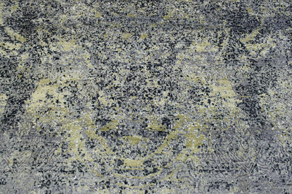 Back of Modern Ikat Design hand-knotted rug