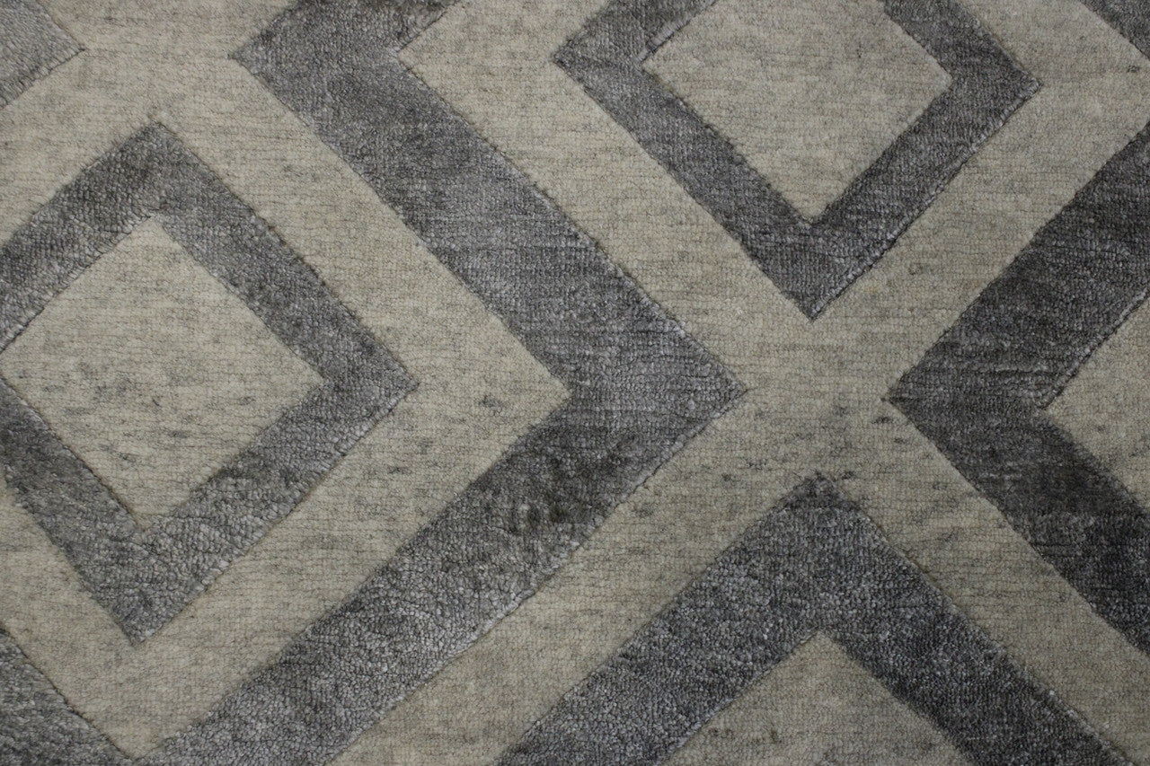 Full view of Modern Diamond Design rug