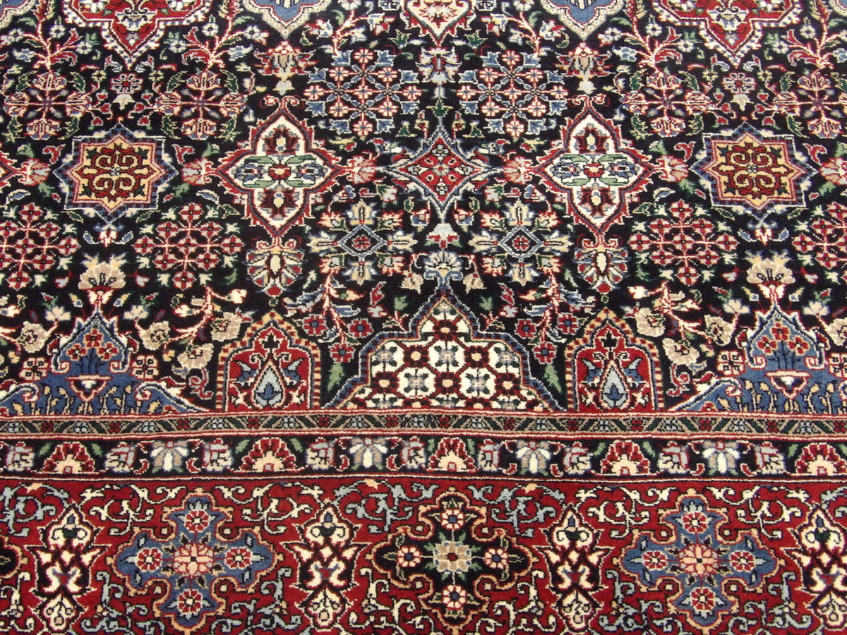 Haji Jalili rug border detail