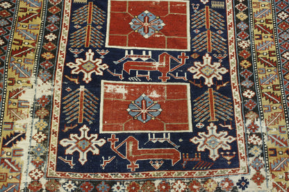 Traditional Antique Vintage Hamadan rug corner detail
