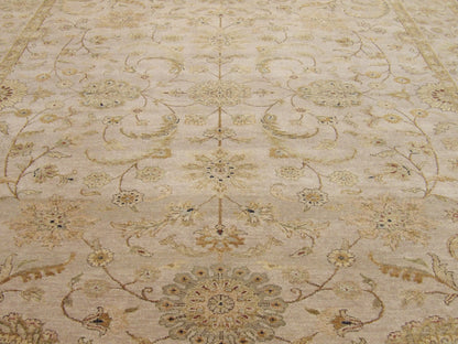 Back of Agra Ziegler hand-knotted rug