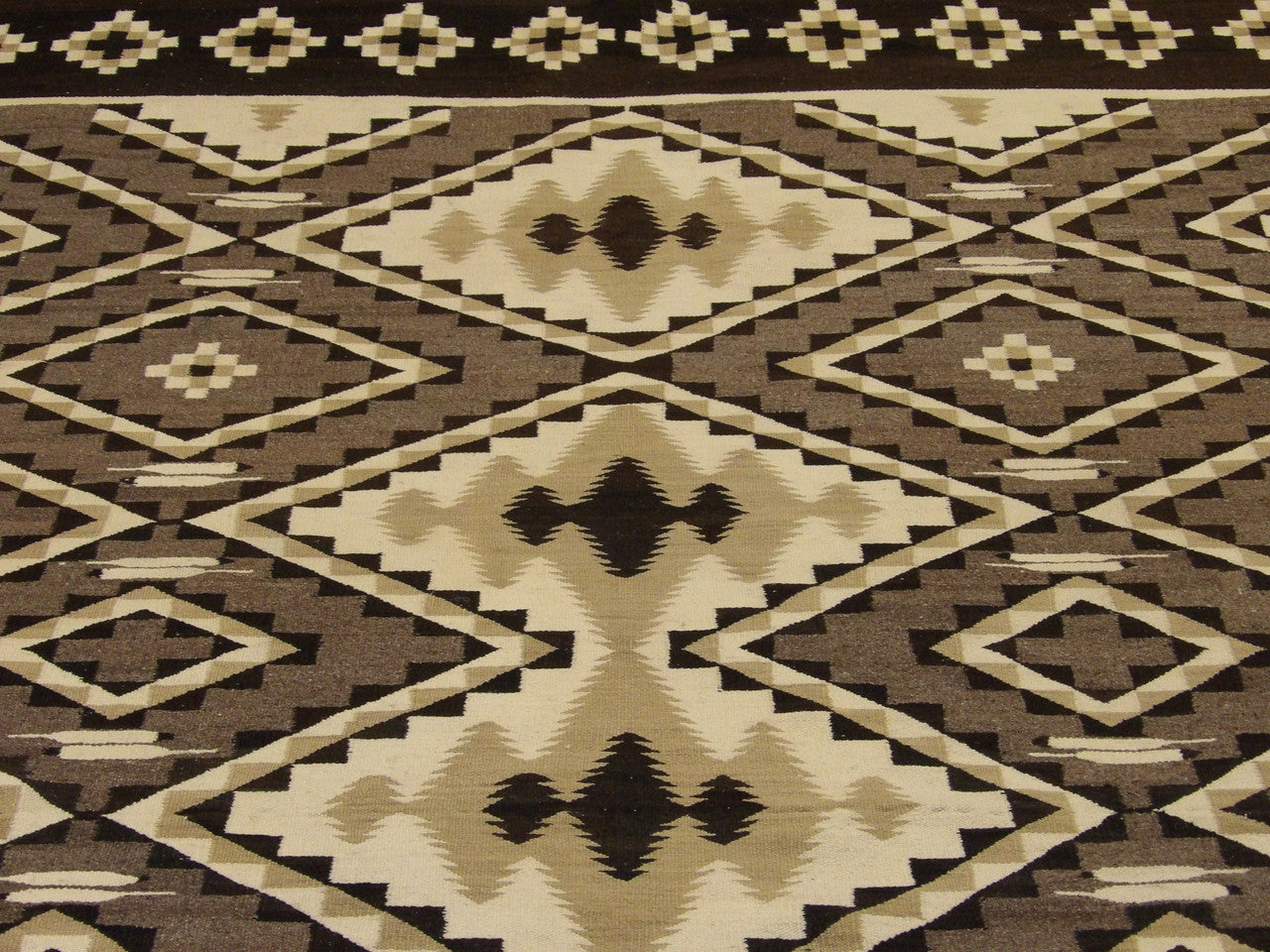 Back of Tribal Navajo American Indian Tribe hand-knotted rug