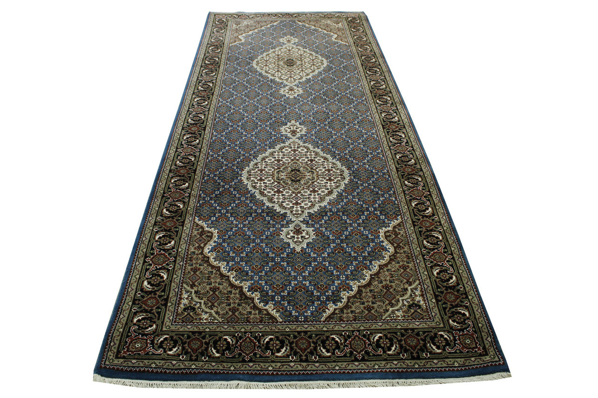 Close-up of wool pile, Black & Blue rug