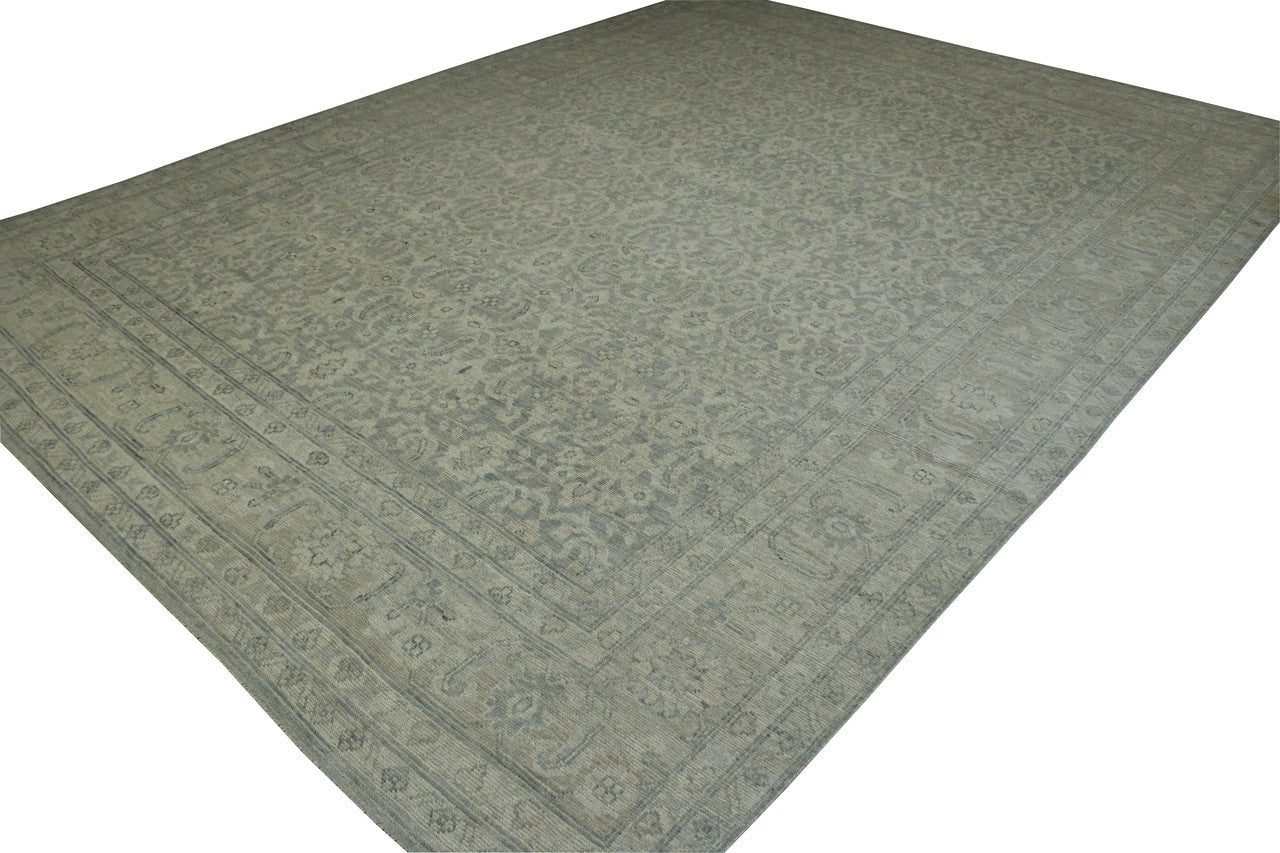 Oushak Wash Chobi rug border detail