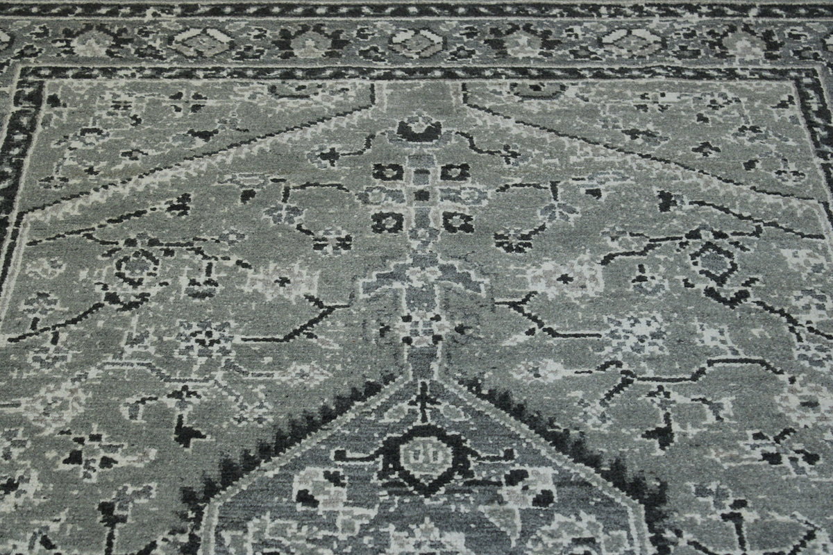 Tribal Heriz Design rug border detail