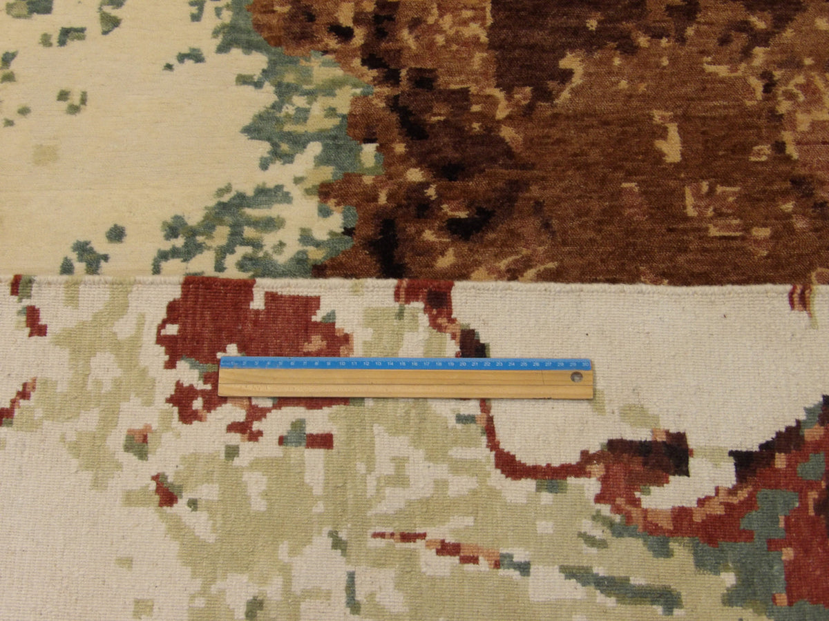 Green & Red Transitional Flash Design rug in room setting